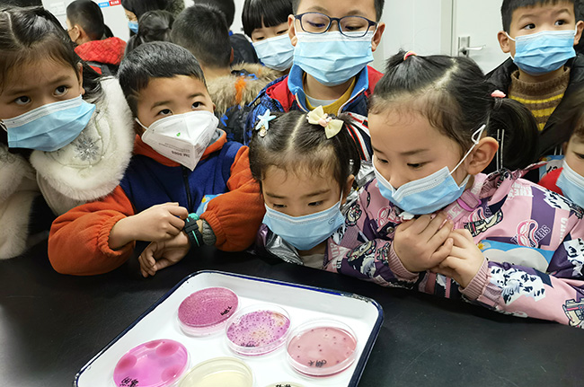 質量環保零距離！“探秘團”走進湖南廣電計量科普教育基地